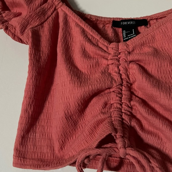 Ruched Peasant Crop Top - Picture 2 of 3